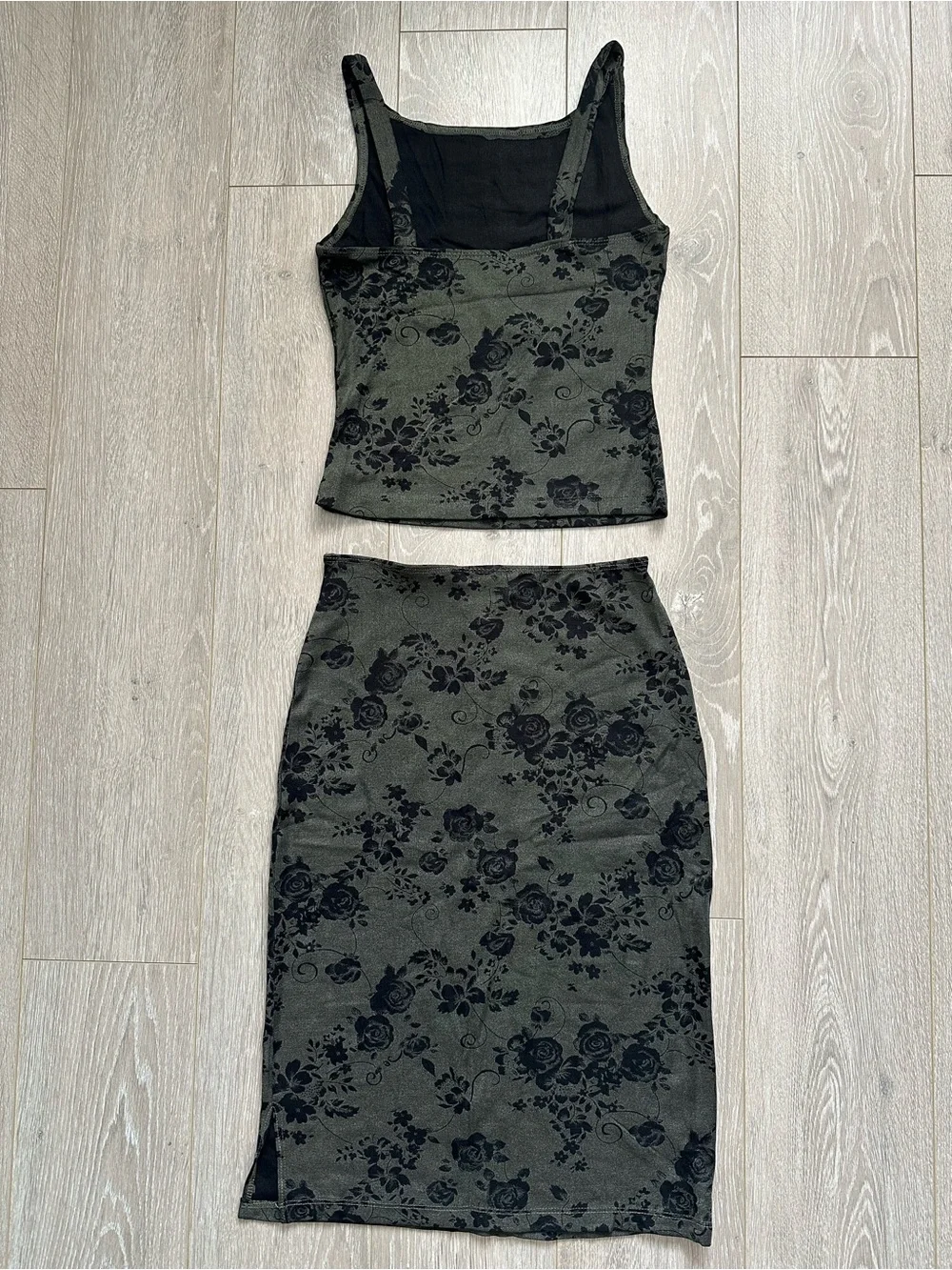 Vintage Y2K Co-Ord 579 Two Piece Matching Set Tank Top Skirt Floral Grunge Sz XS